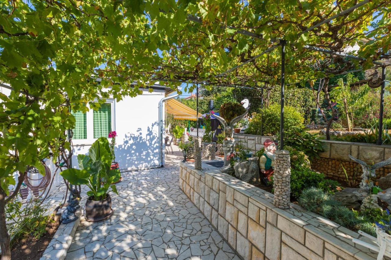 Apartman Mladenka Dramalj Extérieur photo